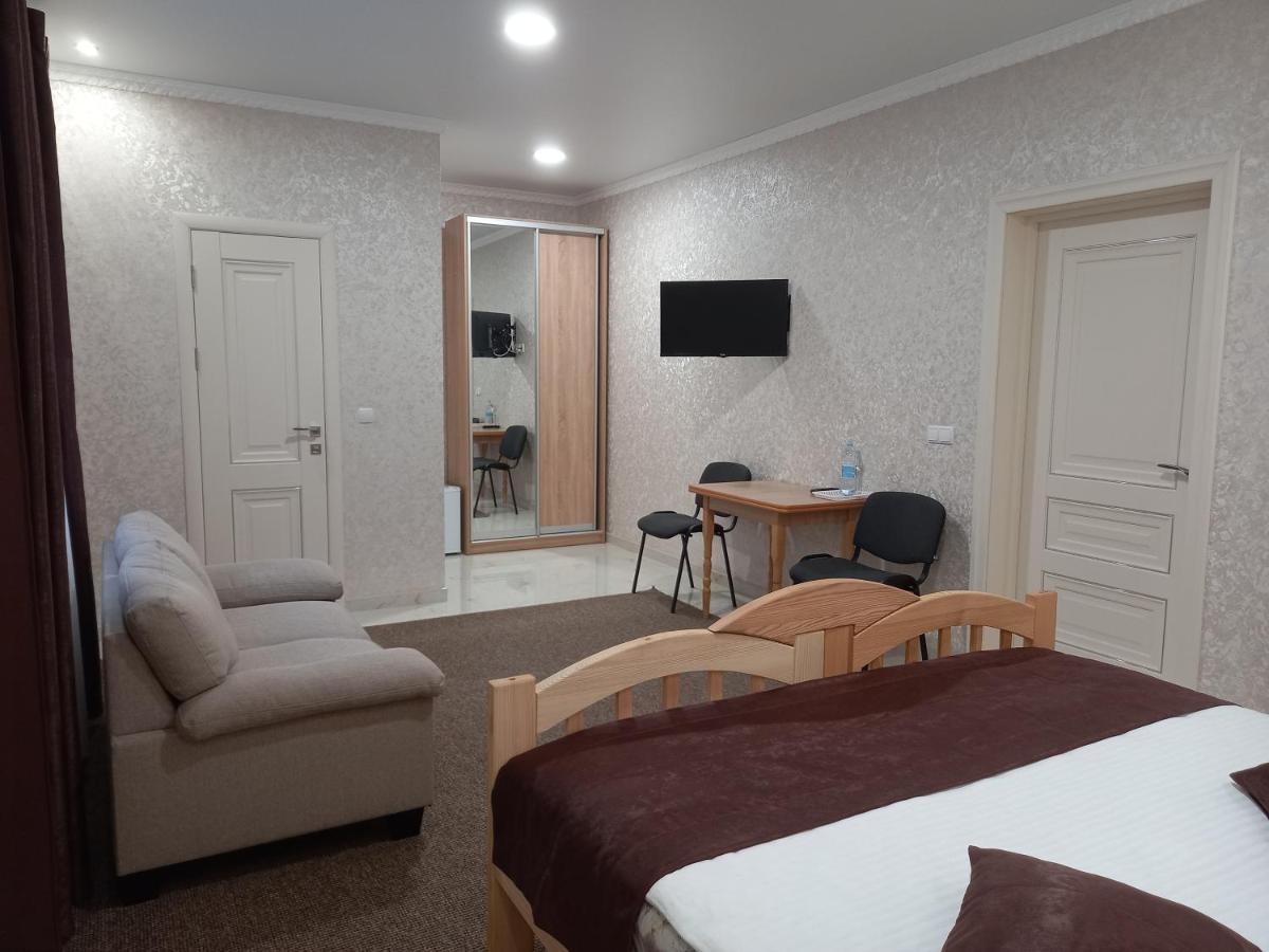 Готель River House Uman Exterior photo
