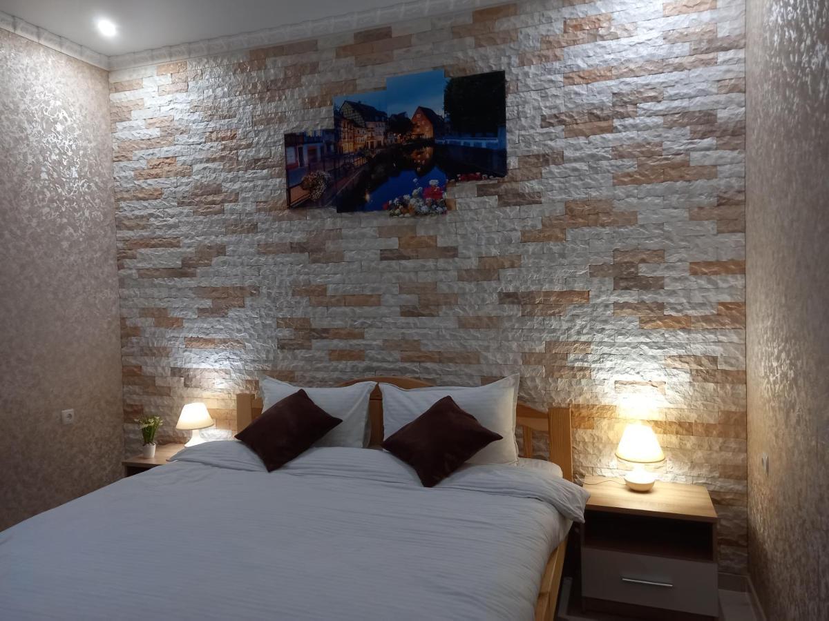 Готель River House Uman Exterior photo