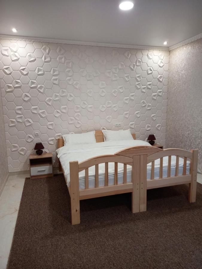 Готель River House Uman Exterior photo