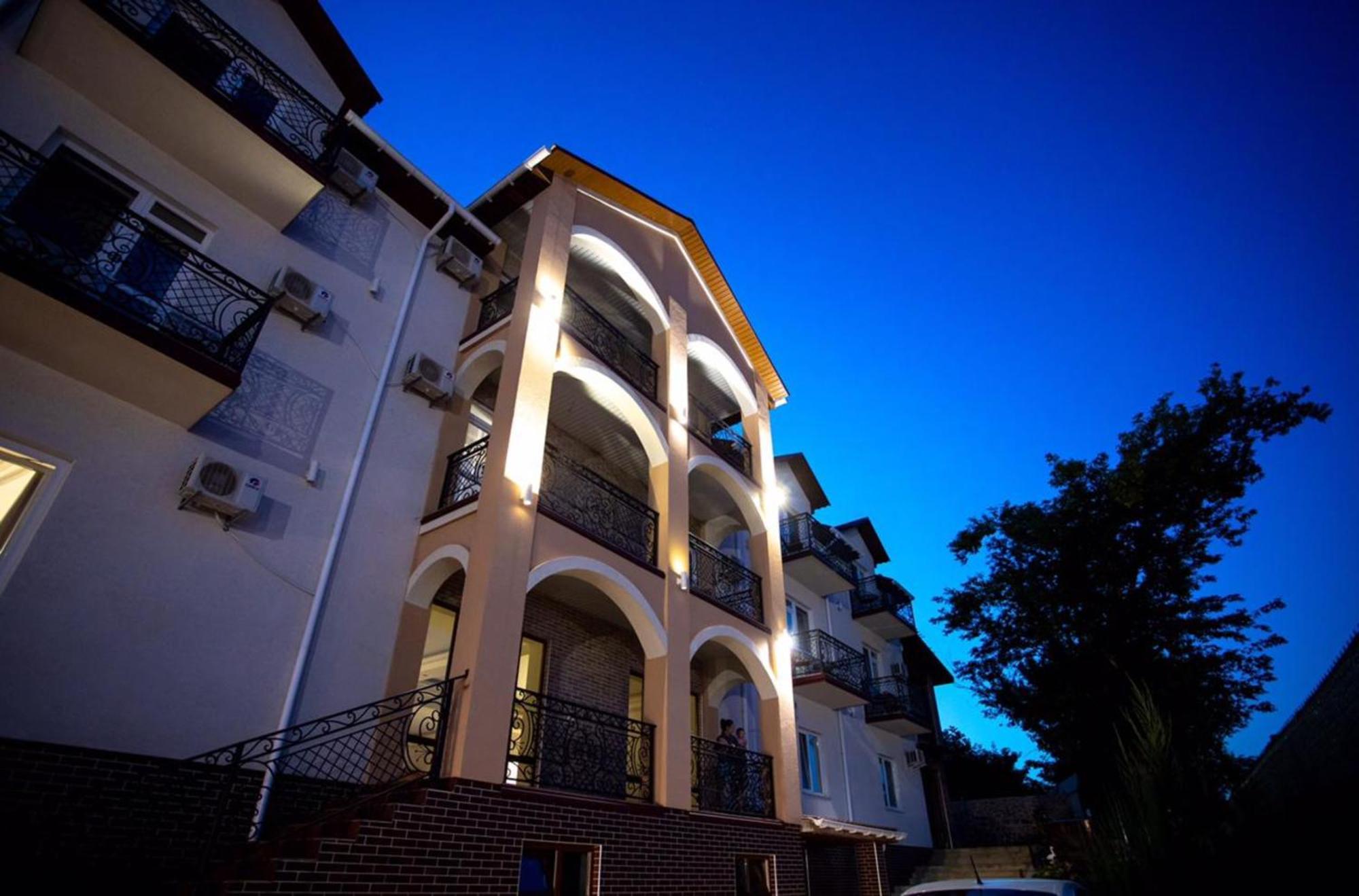 Готель River House Uman Exterior photo