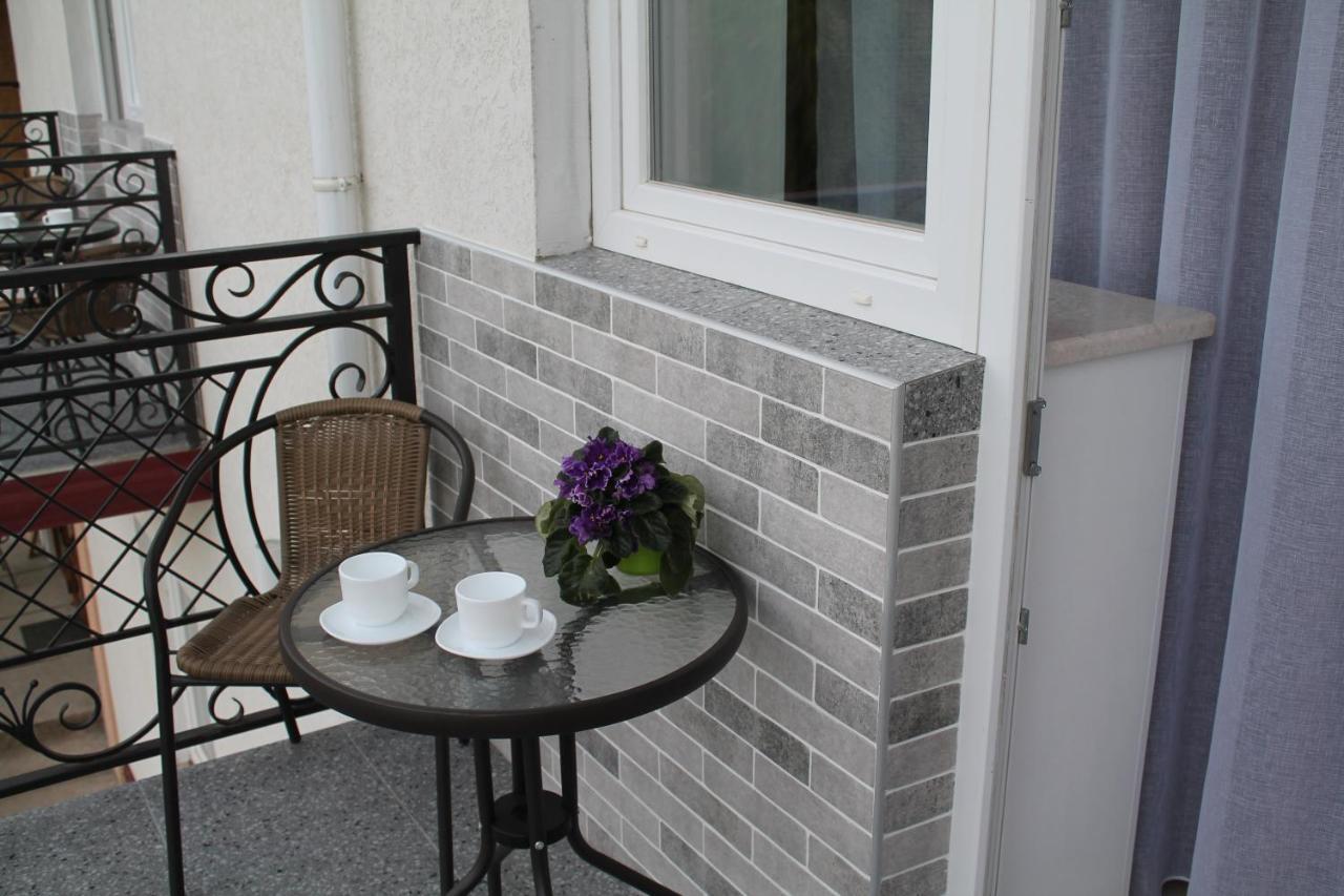 Готель River House Uman Exterior photo